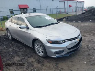 2018 Chevrolet Malibu LT with VIN 1G1ZD5ST5JF278853, listed as a IAAI auction lot 42101758 with 149,205 mi miles and . Bid and sale history available at carsss.com. Image 14.
