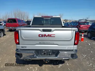 2022 GMC Sierra 1500 Limited SLT with VIN 3GTU9DED2NG187903, listed as a IAAI auction lot 41764827 with 51,819 mi miles. Bid and sale history available at carsss.com. Image 16.