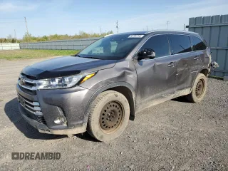 2018 Toyota Highlander SE z VIN 5TDJZRFH4JS551509, wystawiony jako Copart lot #56700765 z przebiegiem 133 320 mil mil oraz Szkoda całkowita • Salvage title. Historia ofert i sprzedaży dostępna na DreamBid. Obrazek 1.