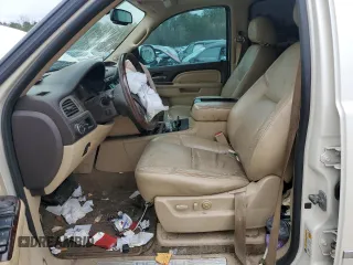 2012 GMC Yukon XL Denali with VIN 1GKS2MEF5CR284219, listed as a Copart auction lot 85585714 with 202,387 mi miles and Salvage Title. Bid and sale history available at carsss.com. Image 7.