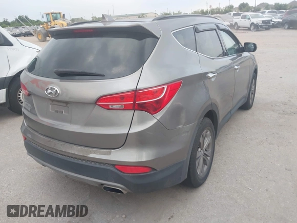 2016 Hyundai Santa Fe z VIN 5XYZU3LB3GG370826, wystawiony jako IAAI lot #42325158 z przebiegiem 146 916 mil mil oraz . Historia ofert i sprzedaży dostępna na DreamBid. Obrazek 4.