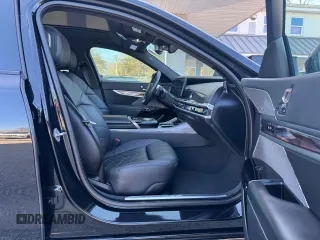 2024 BMW 7 Series 740i xDrive with VIN WBA33EH08RCP86788, listed as a Copart auction lot 51687075 with 13,642 mi miles and Clean Title. Bid and sale history available at carsss.com. Image 5.