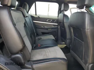 2017 Ford Explorer XLT with VIN 1FM5K8D81HGA05513, listed as a Copart auction lot 62492985 with 121,729 mi miles and Salvage title. Bid and sale history available at DreamBid. Image 11.