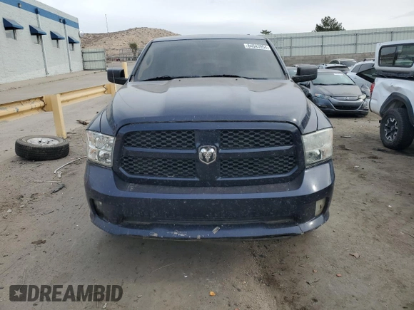2017 Ram 1500 Express z VIN 1C6RR6FT9HS864182, wystawiony jako Copart lot #84043954 z przebiegiem 104 310 mil mil oraz Szkoda całkowita • Salvage title. Historia ofert i sprzedaży dostępna na DreamBid. Obrazek 5.