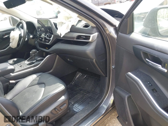 2023 Toyota Highlander L with VIN 5TDKDRBH6PS500241, listed as a IAAI auction lot 42026413 with 53,279 mi miles and . Bid and sale history available at DreamBid. Image 5.
