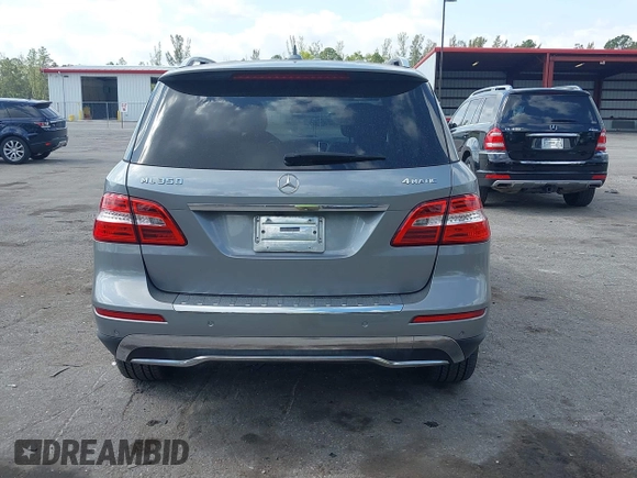 2012 Mercedes-Benz M ML 350 with VIN 4JGDA5HBXCA068916, listed as a IAAI auction lot 42096508 with 69,881 mi miles and . Bid and sale history available at carsss.com. Image 16.