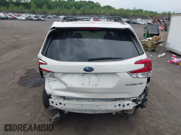 2020 Subaru Forester Premium with VIN JF2SKAJC2LH607154, listed as a IAAI auction lot 42451416 with 27,999 mi miles and . Bid and sale history available at DreamBid. Image 15.