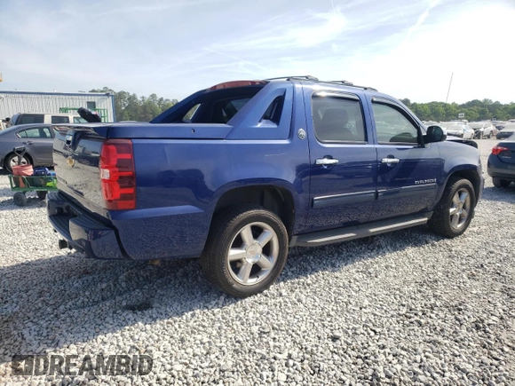 2013 Chevrolet Avalanche LT with VIN 3GNMCFE08DG376863, listed as a Copart auction lot 53782085 with 178,819 mi miles and Salvage Title. Bid and sale history available at DreamBid. Image 3.