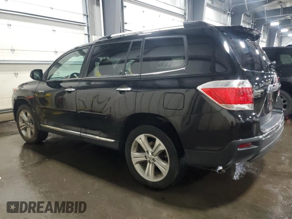 2013 Toyota Highlander Limited z VIN 5TDDK3EH7DS239690, wystawiony jako Copart lot #56791415 z przebiegiem 92 647 mil mil oraz Szkoda całkowita • Salvage title. Historia ofert i sprzedaży dostępna na DreamBid. Obrazek 2.