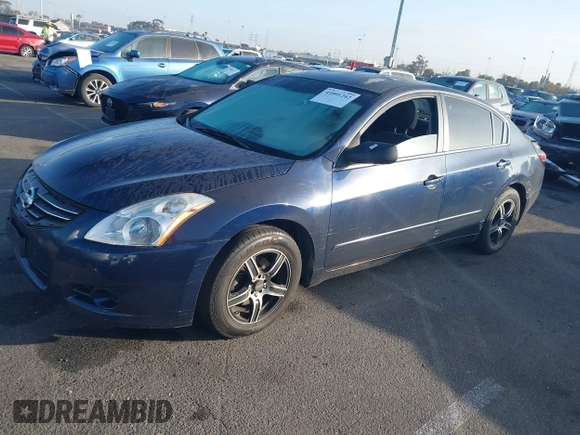 2012 Nissan Altima 2.5 with VIN 1N4AL2AP7CN468940, listed as a IAAI auction lot 41091242 with 174,456 mi miles and . Bid and sale history available at DreamBid. Image 2.