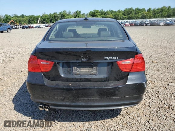 2011 BMW 3 Series 328i xDrive with VIN WBAPK5G56BNN79859, listed as a Copart auction lot 62230175 with 102,895 mi miles and Salvage title. Bid and sale history available at DreamBid. Image 6.