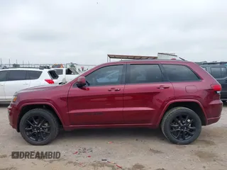 2018 Jeep Grand Cherokee Altitude with VIN 1C4RJEAGXJC281236, listed as a IAAI auction lot 42378899 with 102,276 mi miles and . Bid and sale history available at DreamBid. Image 14.