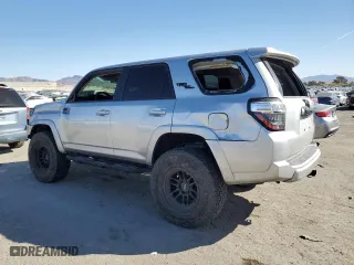 2017 Toyota 4Runner SR5 with VIN JTEBU5JR7H5476991, listed as a Copart auction lot 47418755 with 87,681 mi miles and Salvage Title. Bid and sale history available at carsss.com. Image 2.