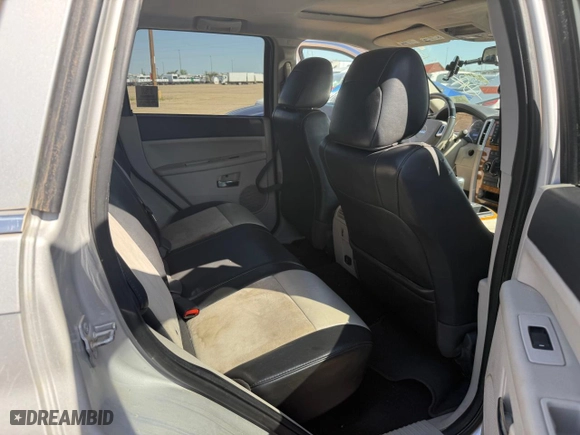 2010 Jeep Grand Cherokee Limited with VIN 1J4RR5GT6AC126934, listed as a Copart auction lot 53185155 with 177,800 mi miles and Clean Title. Bid and sale history available at carsss.com. Image 6.