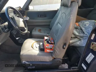 1994 Saab 900 z VIN YS3AL76L0R7000874, wystawiony jako Copart lot #75357314 z przebiegiem 79 898 mil mil oraz Nie do naprawy • Non repairable. Historia ofert i sprzedaży dostępna na DreamBid. Obrazek 7.