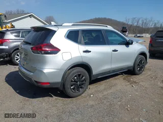 2018 Nissan Rogue S with VIN 5N1AT2MV0JC770594, listed as a IAAI auction lot 41768808 with 144,673 mi miles. Bid and sale history available at carsss.com. Image 4.