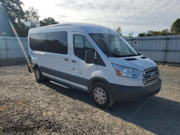 2018 Ford Transit Passenger Wagon XL with VIN 1FBAX2CM5JKB36807, listed as a Copart auction lot 74941234 with 86,588 mi miles and Salvage Title. Bid and sale history available at carsss.com. Image 4.