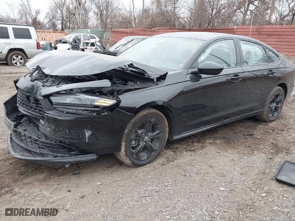 2025 Honda Accord Sedan SE with VIN 1HGCY1F49SA002219, listed as a IAAI auction lot 41285218 with 3,091 mi miles. Bid and sale history available at carsss.com. Image 2.