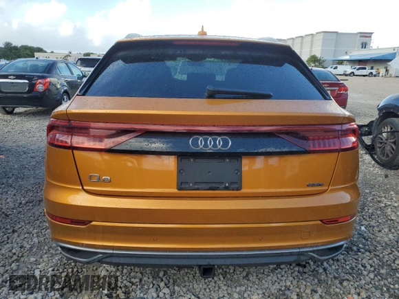 2019 Audi Q8 Premium Plus z VIN WA1BVAF1XKD013117, wystawiony jako Copart lot #78453904 z przebiegiem Nie podano mil oraz Nie do naprawy • Non repairable. Historia ofert i sprzedaży dostępna na DreamBid. Obrazek 6.