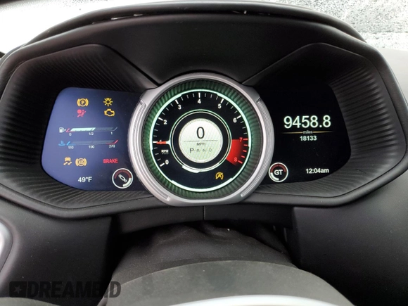 2018 Aston Martin DB11 z VIN SCFRMFAV1JGL05008, wystawiony jako Copart lot #41488505 z przebiegiem 18 133 mil mil oraz Szkody całkowita. Historia ofert i sprzedaży dostępna na DreamBid. Obrazek 9.