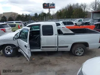 2001 Chevrolet Silverado 1500 LS with VIN 1GCEC19V81Z158505, listed as a IAAI auction lot 41697105 with 166,415 mi miles. Bid and sale history available at carsss.com. Image 15.