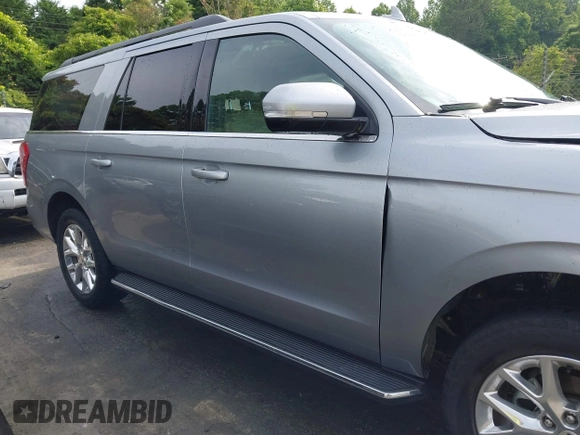 2020 Ford Expedition Max XLT с VIN 1FMJK1JT9LEA68300, выставлен на аукционе IAAI как лот 42275174 с пробегом 46 785 миль миль и . История ставок и продаж доступна на DreamBid. Изображение 13.