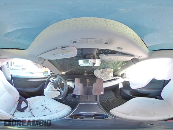2023 Tesla Model Y Long Range z VIN 7SAYGAEE1PF810888, wystawiony jako Copart lot #88991735 z przebiegiem Nie podano mil oraz Nie do naprawy • Non repairable. Historia ofert i sprzedaży dostępna na DreamBid. Obrazek 13.