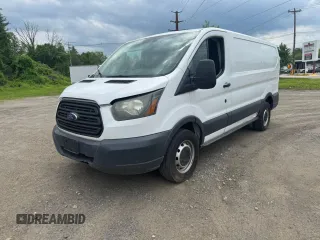 2015 Ford Transit z VIN 1FTNR1ZV2FKA67471, wystawiony jako Copart lot #59315505 z przebiegiem 143 167 mil mil oraz Czysty tytuł • Clean title. Historia ofert i sprzedaży dostępna na DreamBid. Obrazek 2.
