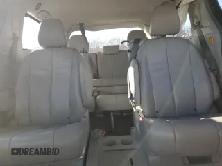 2013 Toyota Sienna XLE AAS z VIN 5TDYK3DC1DS389687, wystawiony jako Copart lot #44355905 z przebiegiem 188 780 mil mil oraz Szkoda całkowita • Salvage title. Historia ofert i sprzedaży dostępna na DreamBid. Obrazek 10.