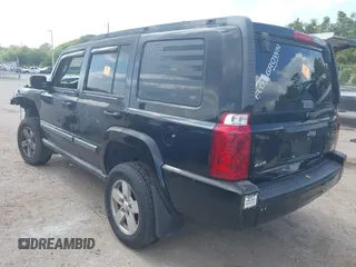 2007 Jeep Commander Sport with VIN 1J8HG48K57C505688, listed as a IAAI auction lot 42155522 with 216,505 mi miles and . Bid and sale history available at carsss.com. Image 3.