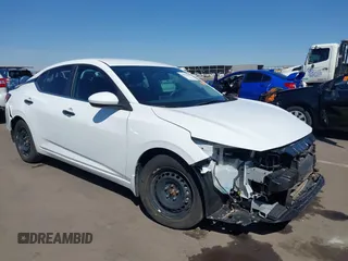 2024 Nissan Sentra S z VIN 3N1AB8BV5RY226580, wystawiony jako IAAI lot #41865600 z przebiegiem 13 160 mil mil oraz . Historia ofert i sprzedaży dostępna na DreamBid. Obrazek 1.