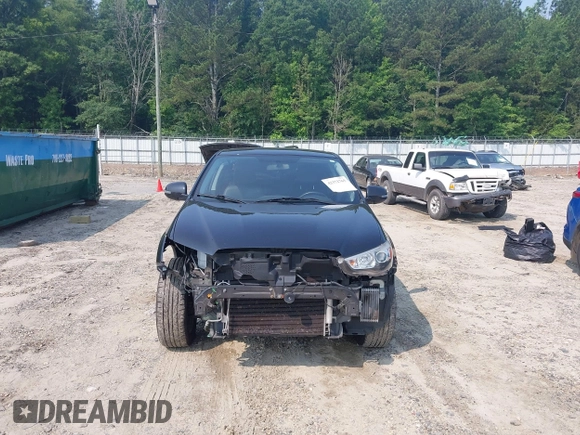 2018 Mitsubishi Outlander SE with VIN JA4AP3AW8JU024233, listed as a IAAI auction lot 42372765 with 104,655 mi miles and . Bid and sale history available at DreamBid. Image 13.