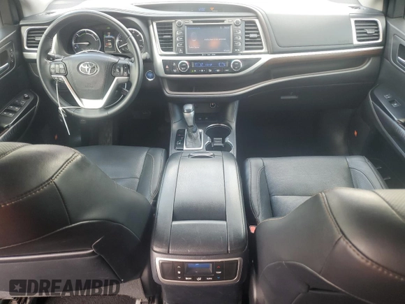 2016 Toyota Highlander Limited with VIN 5TDDCRFH8GS017730, listed as a Copart auction lot 55986315 with 71,593 mi miles and Clean title. Bid and sale history available at DreamBid. Image 8.