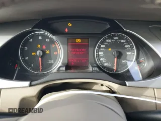 2010 Audi A4 Premium z VIN WAUSFAFL3AA147503, wystawiony jako Copart lot #86344704 z przebiegiem 91 473 mil mil oraz Szkoda całkowita • Salvage title. Historia ofert i sprzedaży dostępna na DreamBid. Obrazek 9.