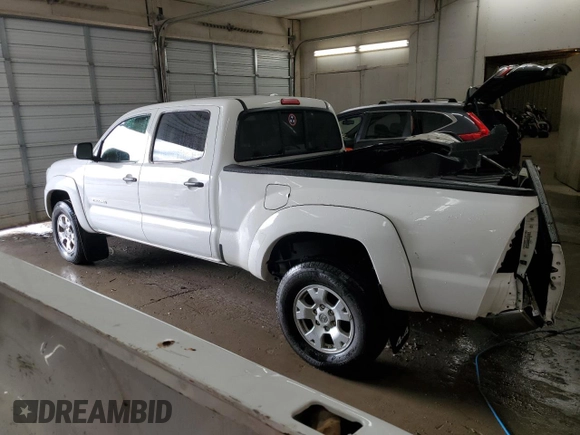 2010 Toyota Tacoma z VIN 3TMMU4FN6AM016055, wystawiony jako Copart lot #78843764 z przebiegiem 110 628 mil mil oraz Szkoda całkowita • Salvage title. Historia ofert i sprzedaży dostępna na DreamBid. Obrazek 2.