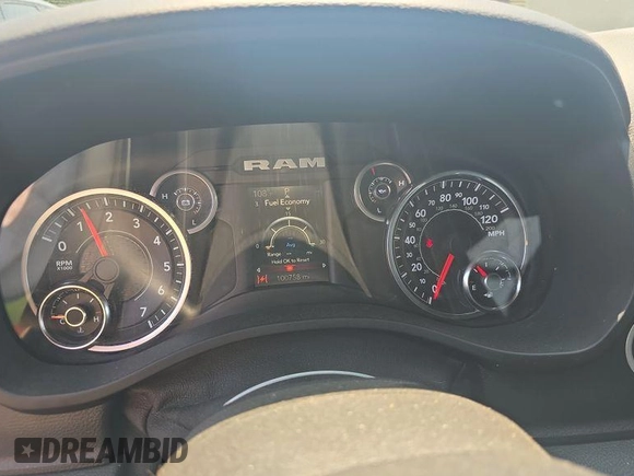 2022 Ram 1500 Big Horn z VIN 1C6RRFFG4NN179021, wystawiony jako IAAI lot #42510107 z przebiegiem 100 758 mil mil oraz . Historia ofert i sprzedaży dostępna na DreamBid. Obrazek 19.