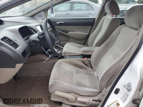 2009 Honda Civic LX z VIN 1HGFA16529L009019, wystawiony jako Copart lot #58039395 z przebiegiem 234 332 mil mil oraz Szkoda całkowita • Salvage title. Historia ofert i sprzedaży dostępna na DreamBid. Obrazek 7.