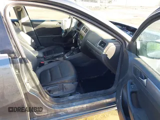 2014 Volkswagen Jetta TDI with VIN 3VWLL7AJ7EM276956, listed as a IAAI auction lot 41865670 with 135,159 mi miles and . Bid and sale history available at DreamBid. Image 5.