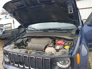 2020 Jeep Renegade Latitude with VIN ZACNJBBB0LPL70356, listed as a IAAI auction lot 41101892 with 1 mi miles. Bid and sale history available at carsss.com. Image 10.