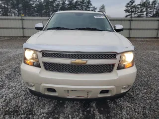 2011 Chevrolet Avalanche LTZ with VIN 3GNTKGE36BG334977, listed as a Copart auction lot 48656615 with 92,922 mi miles and Salvage Title. Bid and sale history available at carsss.com. Image 5.