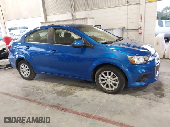 2020 Chevrolet Sonic LT z VIN 1G1JD5SB2L4138455, wystawiony jako IAAI lot #41651103 z przebiegiem 34 349 mil mil oraz . Historia ofert i sprzedaży dostępna na DreamBid. Obrazek 1.