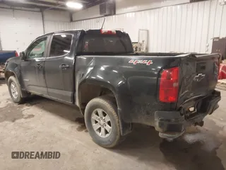 2020 Chevrolet Colorado 4WD Work Truck z VIN 1GCGTBEN2L1178464, wystawiony jako IAAI lot #42020876 z przebiegiem 111 698 mil mil oraz . Historia ofert i sprzedaży dostępna na DreamBid. Obrazek 3.