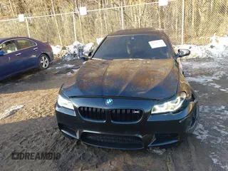 2014 BMW M5 z VIN WBSFV9C54ED097333, wystawiony jako IAAI lot #41441774 z przebiegiem 90 152 mil mil oraz . Historia ofert i sprzedaży dostępna na DreamBid. Obrazek 12.