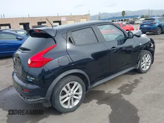 2013 Nissan Juke SV with VIN JN8AF5MV8DT217116, listed as a IAAI auction lot 41540269 with 153,052 mi miles. Bid and sale history available at carsss.com. Image 4.