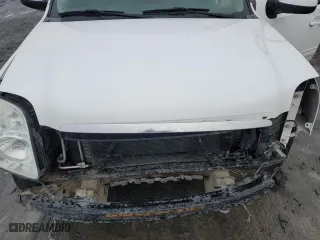 2013 GMC Yukon XL SLT with VIN 1GKS2KE74DR127036, listed as a Copart auction lot 46916615 with 211,043 mi miles and Salvage Title. Bid and sale history available at carsss.com. Image 13.