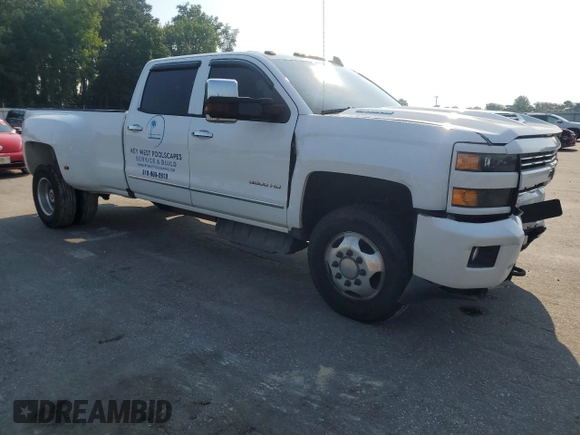 2019 Chevrolet Silverado 3500HD LT with VIN 1GC4KWCY3KF228879, listed as a Copart auction lot 61737005 with 162,401 mi miles and Salvage title. Bid and sale history available at DreamBid. Image 4.