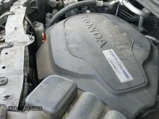 2018 Honda Pilot Touring with VIN 5FNYF5H96JB023495, listed as a IAAI auction lot 42558069 with 101,531 mi miles and . Bid and sale history available at DreamBid. Image 20.