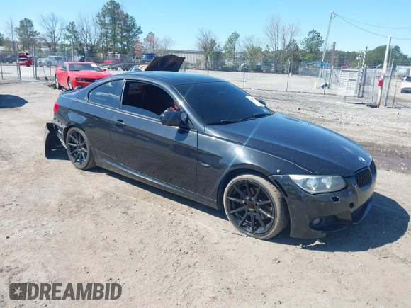 2011 BMW 3 Series 328i with VIN WBAKE3C5XBE441608, listed as a IAAI auction lot 41886375 with 191,364 mi miles and . Bid and sale history available at carsss.com. Image 1.