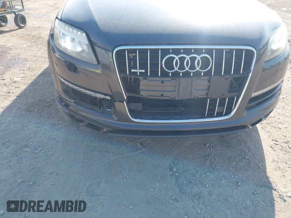 2014 Audi Q7 Premium Plus with VIN WA1LGAFE9ED001319, listed as a IAAI auction lot 41775171 with 144,711 mi miles and . Bid and sale history available at DreamBid. Image 6.