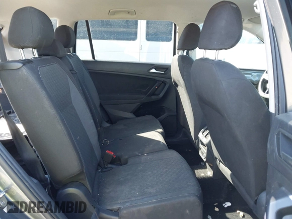 2021 Volkswagen Tiguan S with VIN 3VV1B7AX1MM044788, listed as a IAAI auction lot 41678069 with 91,665 mi miles and . Bid and sale history available at DreamBid. Image 8.